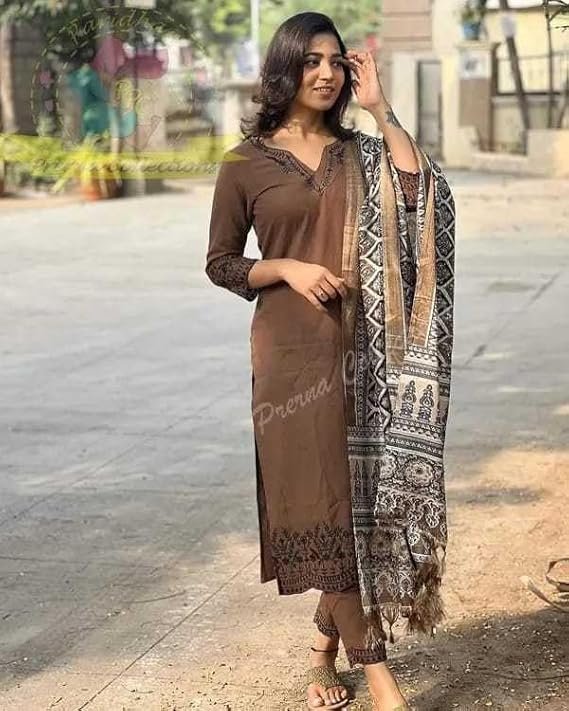 women pure cotton embroidery straight kurti with pant women pure cotton embroidery straight kurti with pant